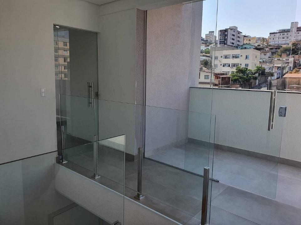 Cobertura, Sagrada Família, 2 Quartos, 2 Vagas, 1 Suíte