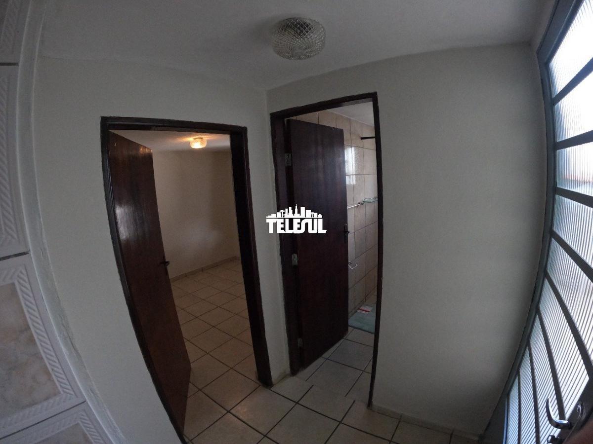 Casa, Centro, 2 Quartos, 0 Vaga