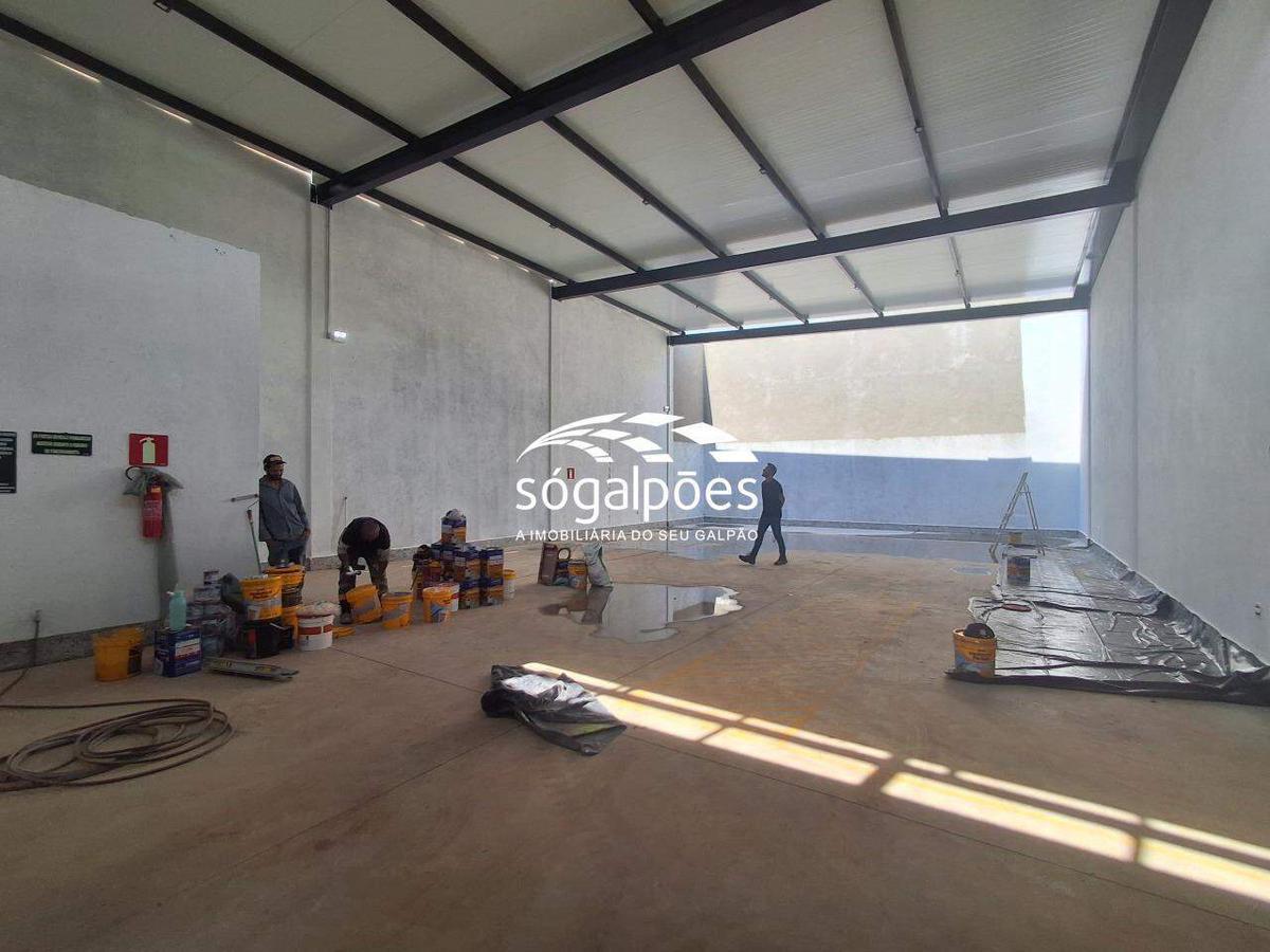 Galpão, Jardim Canadá