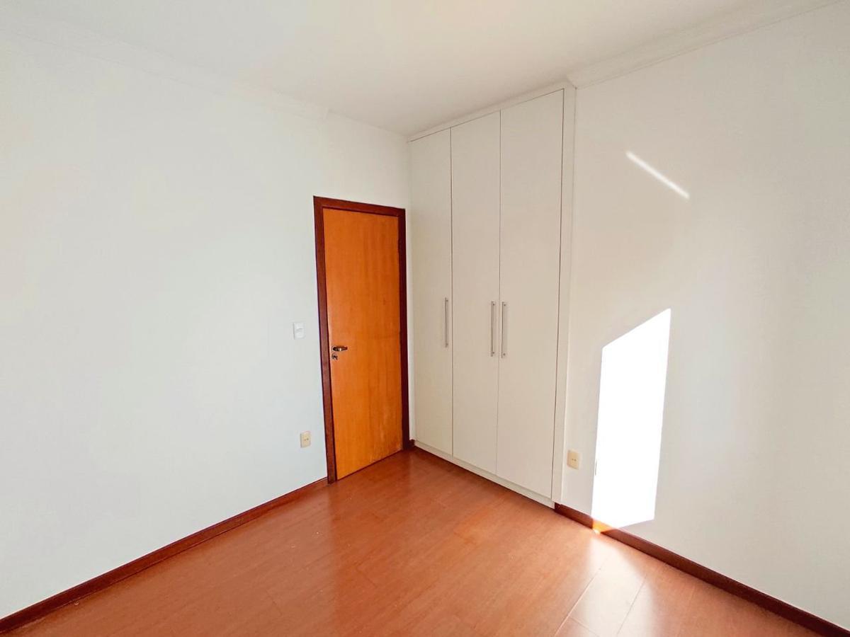 Apartamento, São José, 3 Quartos, 2 Vagas, 1 Suíte
