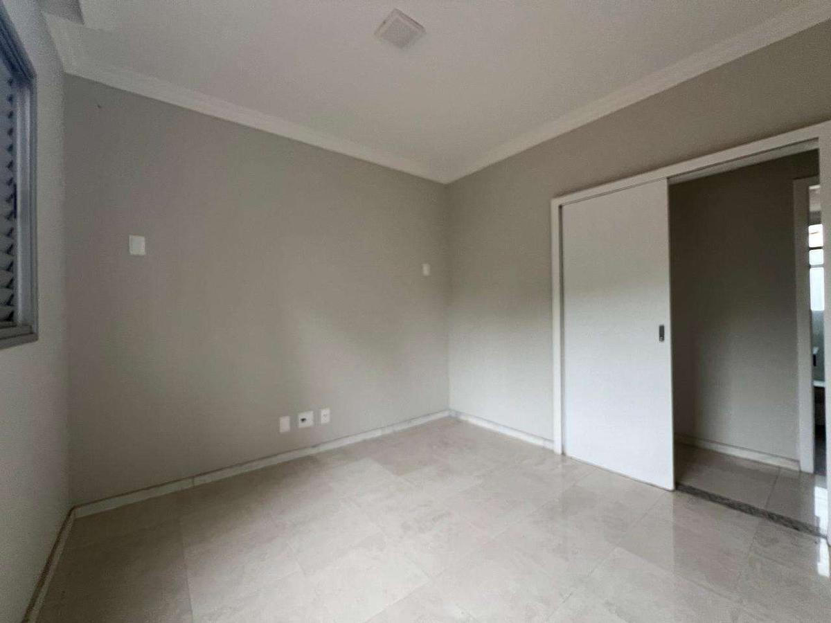 Apartamento, Itapoã, 4 Quartos, 2 Vagas, 1 Suíte