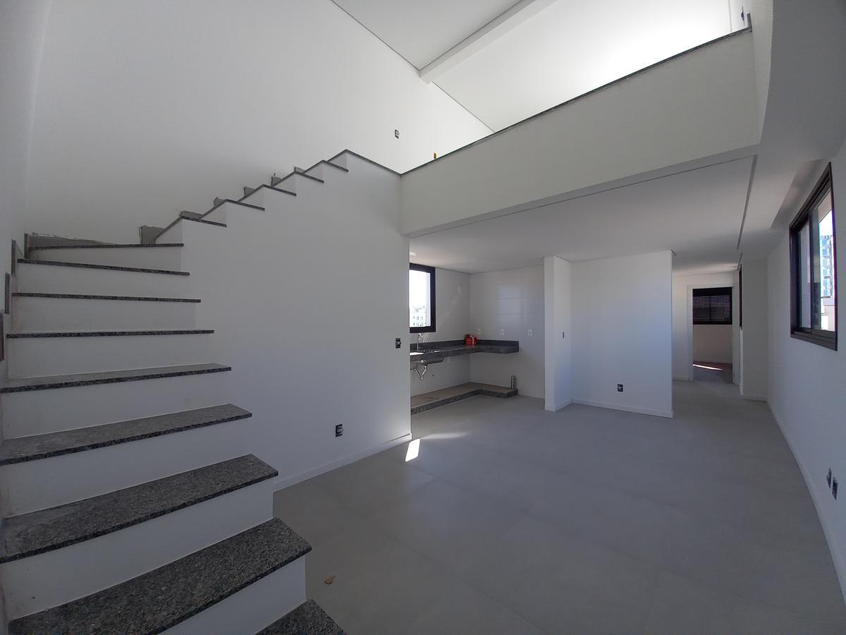 Cobertura, Alto Barroca, 2 Quartos, 2 Vagas, 2 Suítes