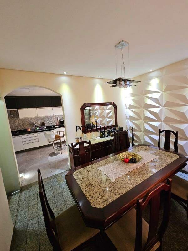 Casa, Céu Azul, 4 Quartos, 8 Vagas, 1 Suíte