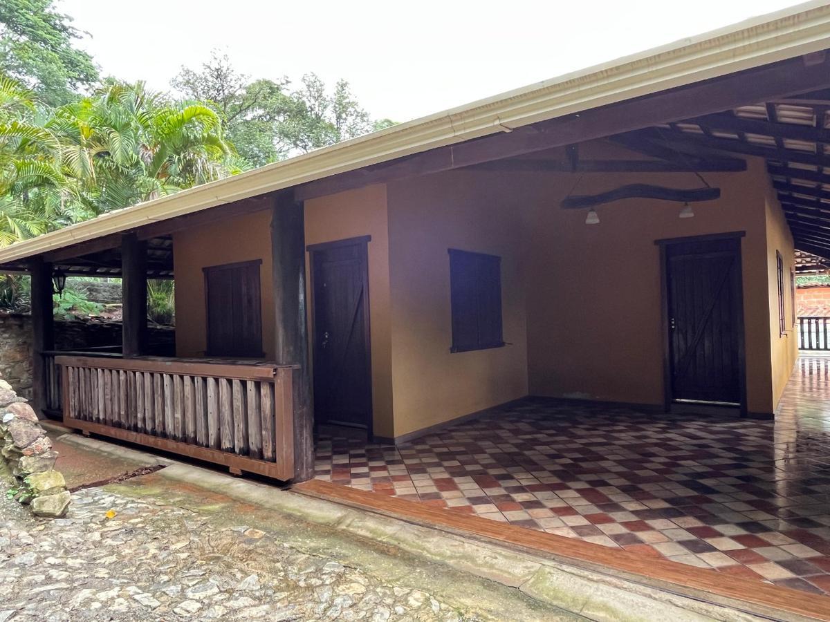 Fazenda, Califórnia, 3 Quartos, 10 Vagas, 1 Suíte
