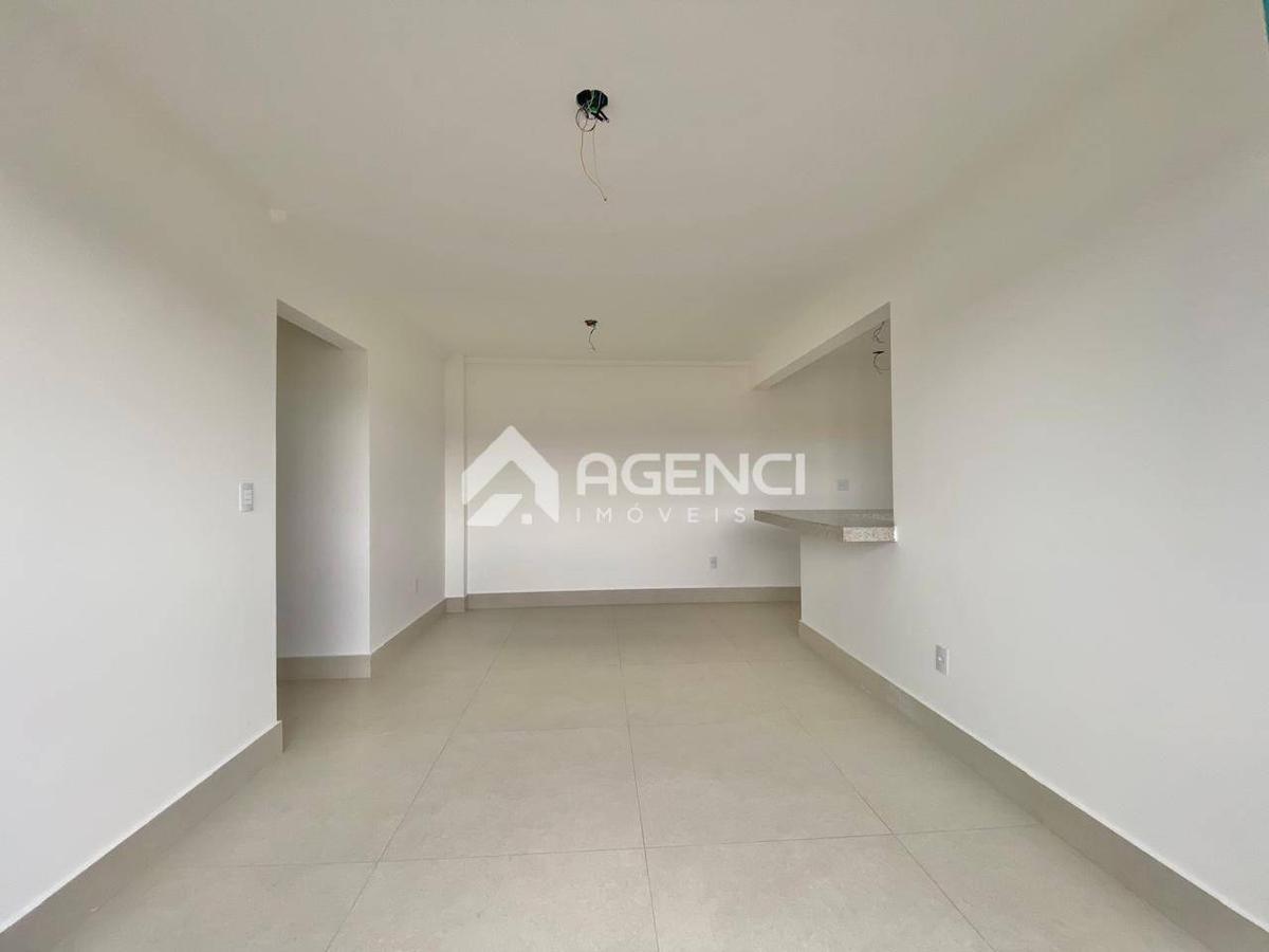 Apartamento, Padre Eustáquio, 3 Quartos, 0 Vaga, 1 Suíte