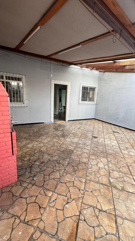 Casa, Castelo, 2 Quartos, 2 Vagas, 1 Suíte