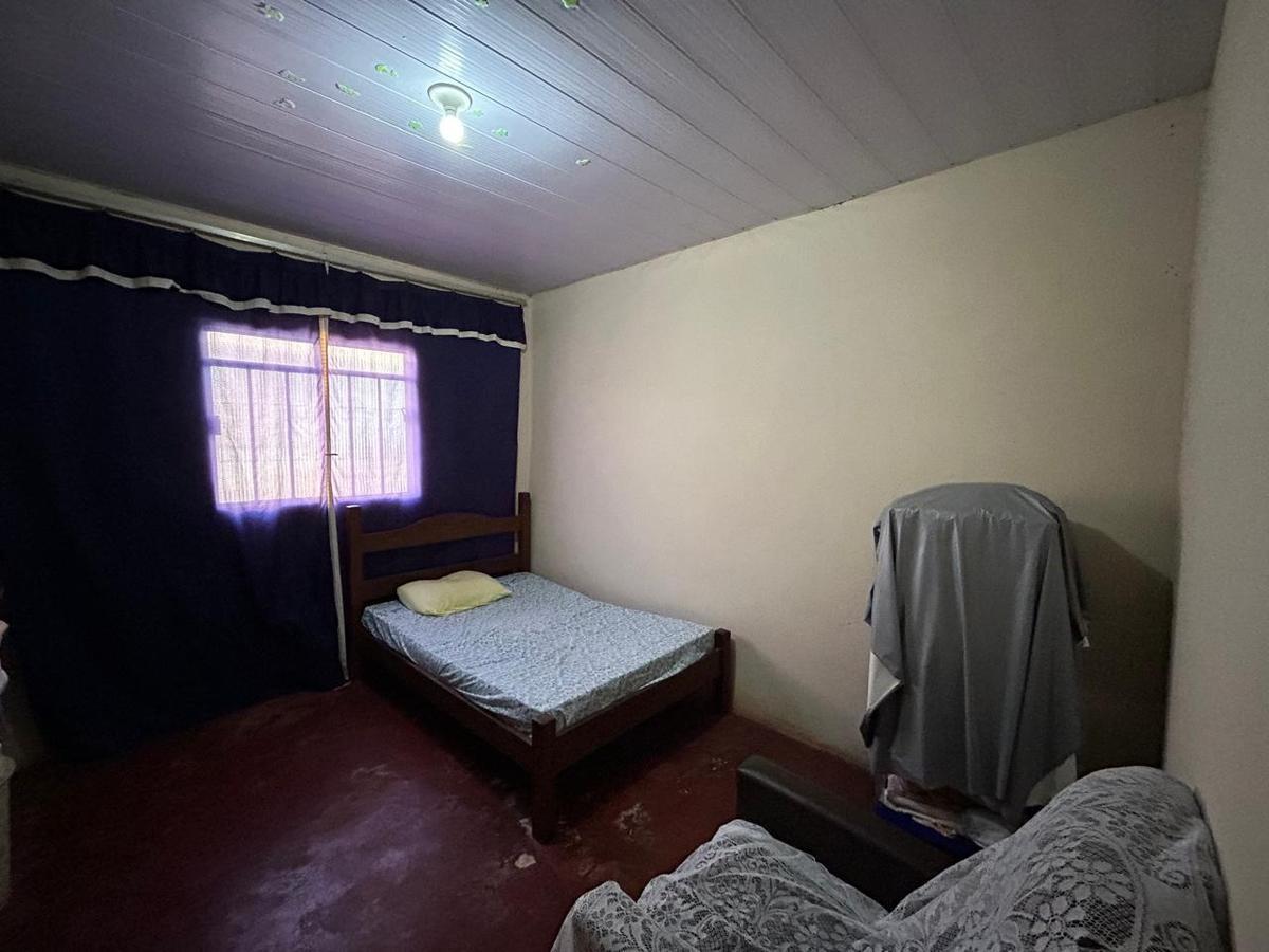 Casa, Horto, 2 Quartos, 2 Vagas