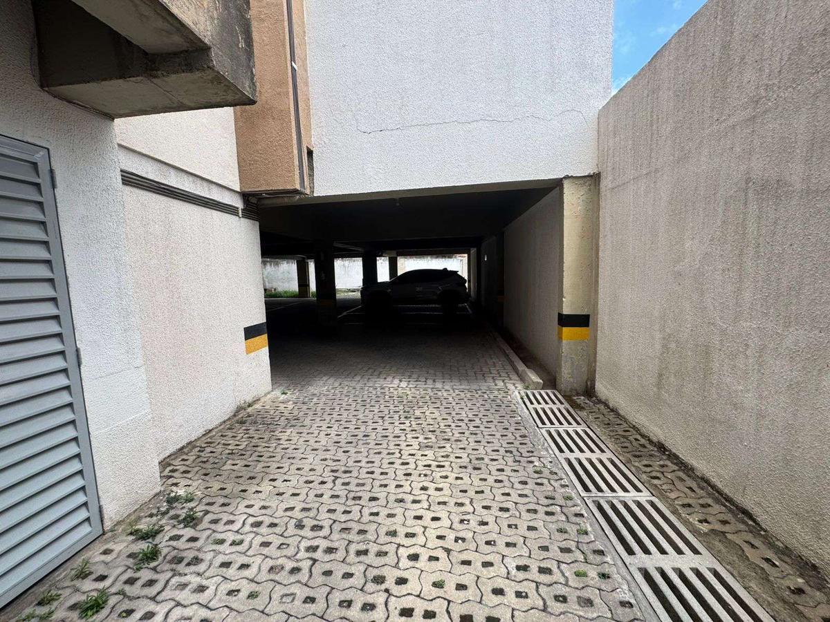 Cobertura, Concórdia, 2 Quartos, 2 Vagas, 1 Suíte