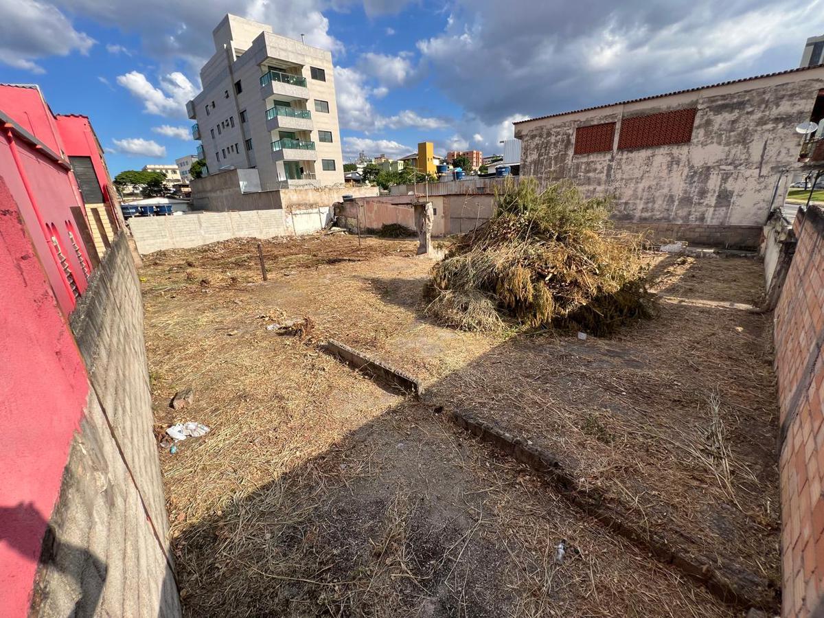 Lote, Eldorado, 0 Quarto, 0 Vaga