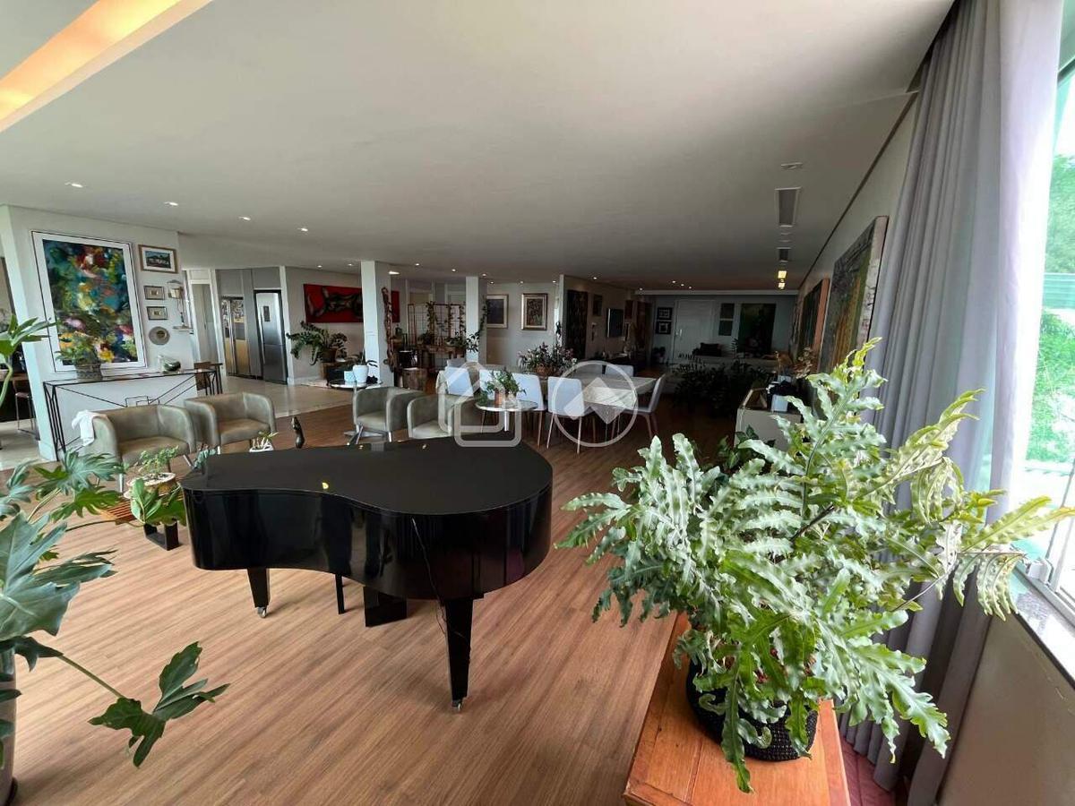 Casa, Buritis, 4 Quartos, 7 Vagas, 3 Suítes