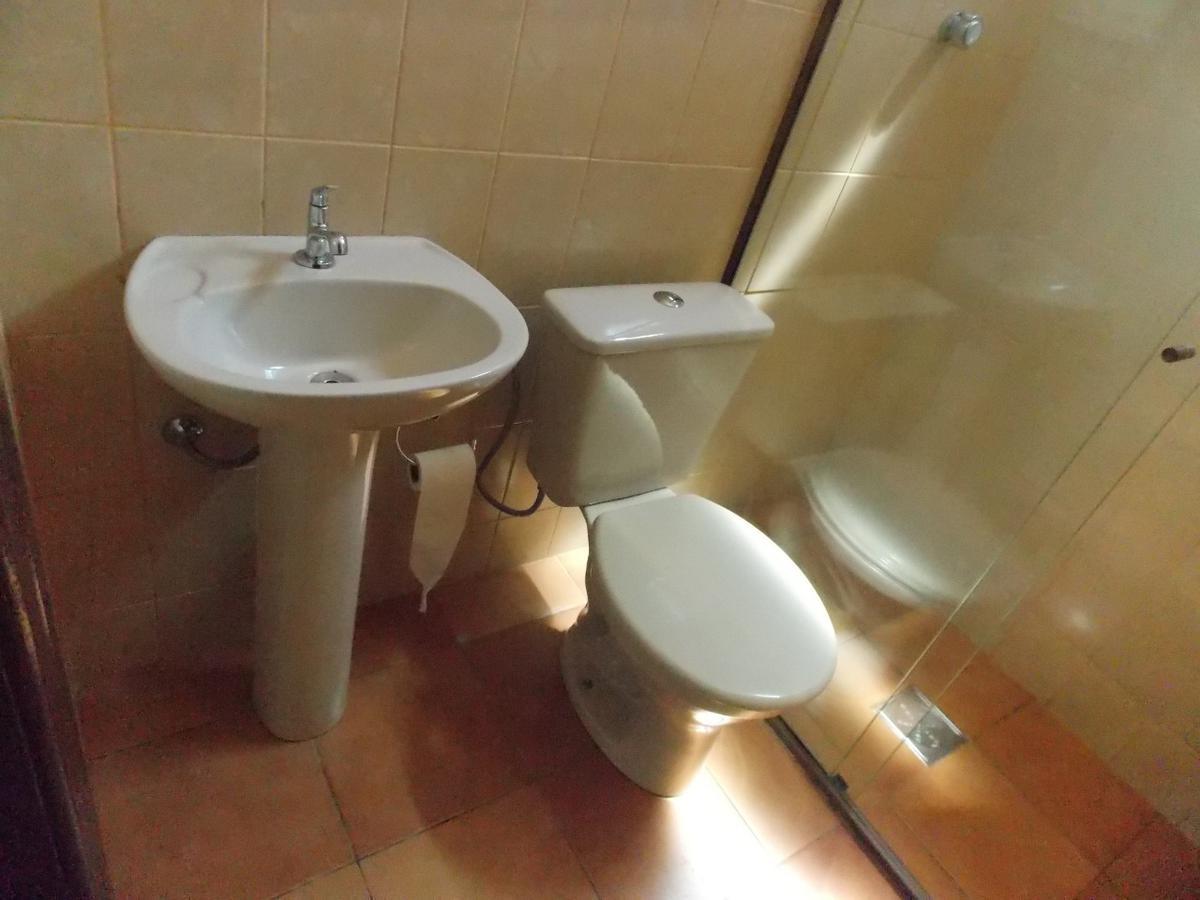 Casa, Betânia, 5 Quartos, 3 Vagas, 1 Suíte