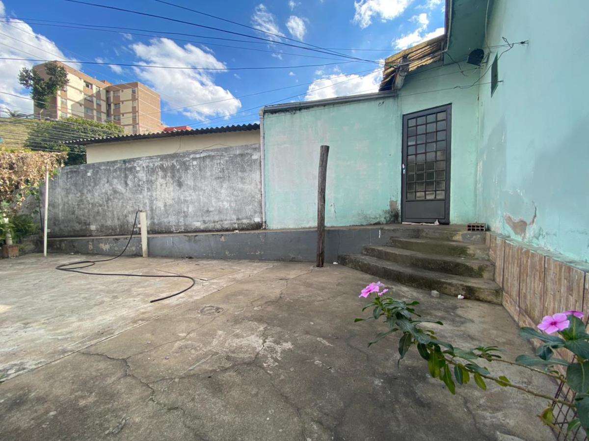 Lote, Monte Castelo, 8 Quartos, 4 Vagas