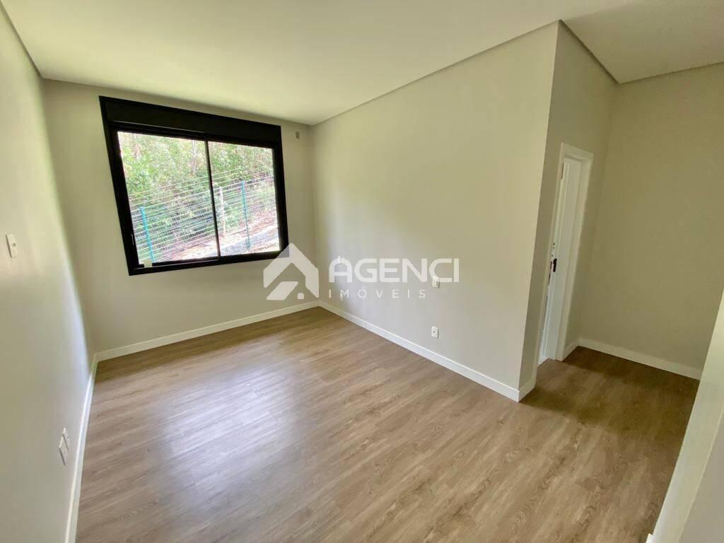 Casa, Alphaville - Lagoa dos Ingleses, 4 Quartos, 0 Vaga, 4 Suítes