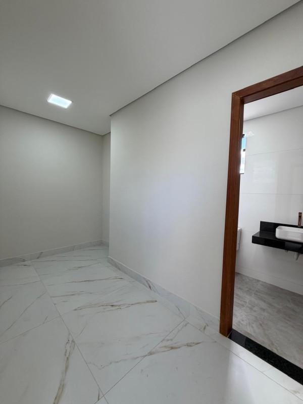 Casa, Santa Helena (barreiro), 3 Quartos, 3 Vagas, 1 Suíte