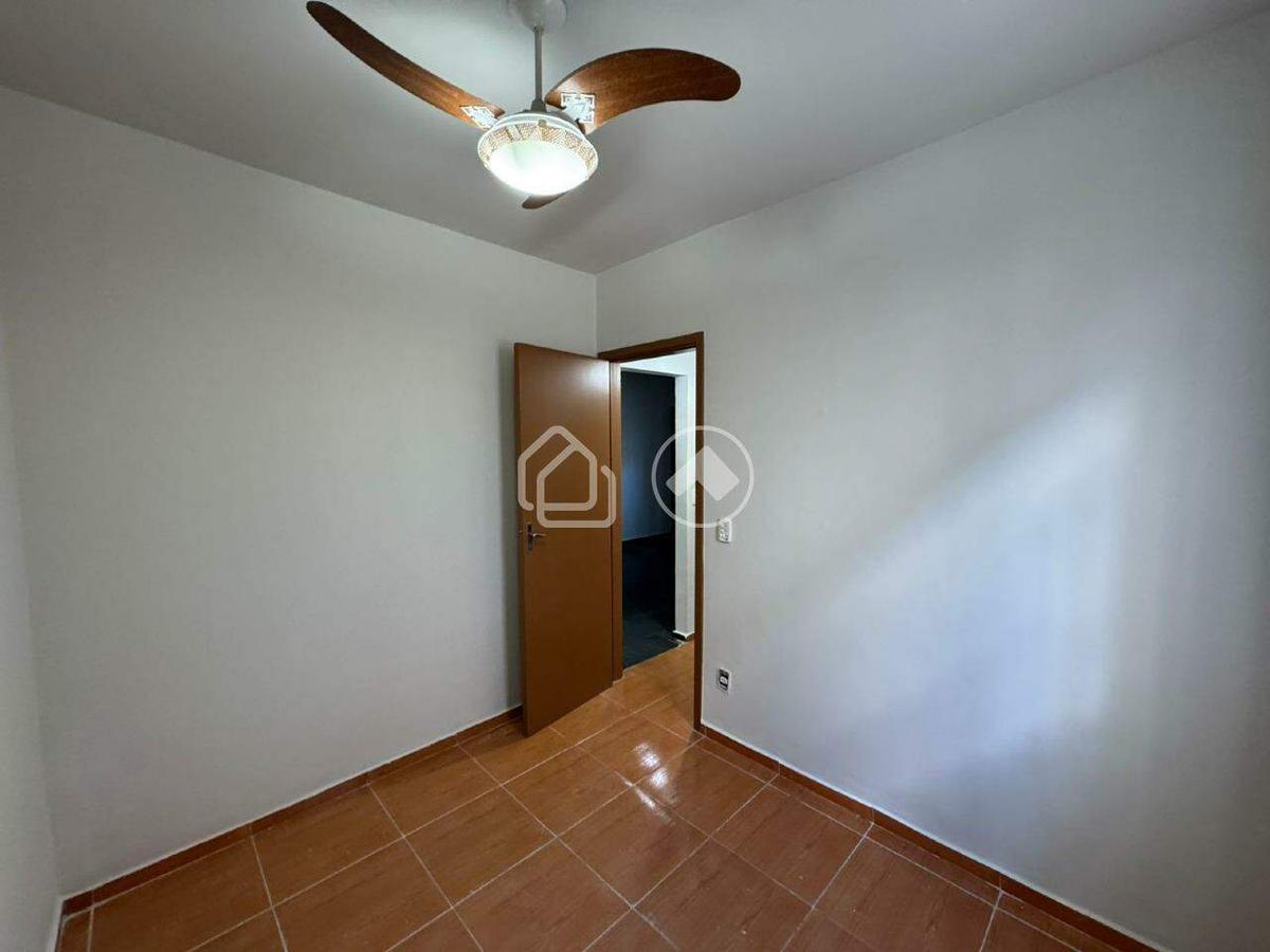 Apartamento, Estoril, 2 Quartos, 1 Vaga