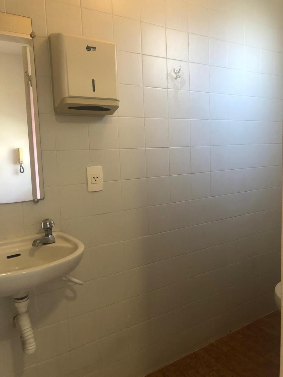 Sala, Funcionários, 0 Vaga