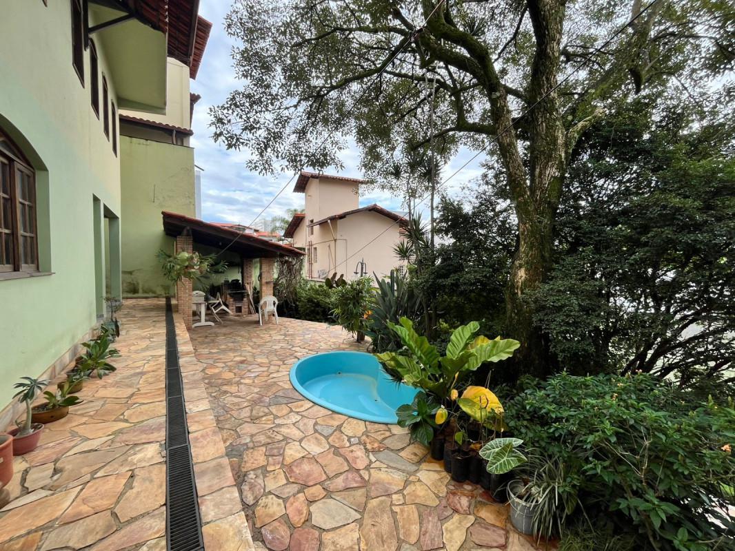 Casa, Jardim Riacho das Pedras, 4 Quartos, 4 Vagas, 1 Suíte