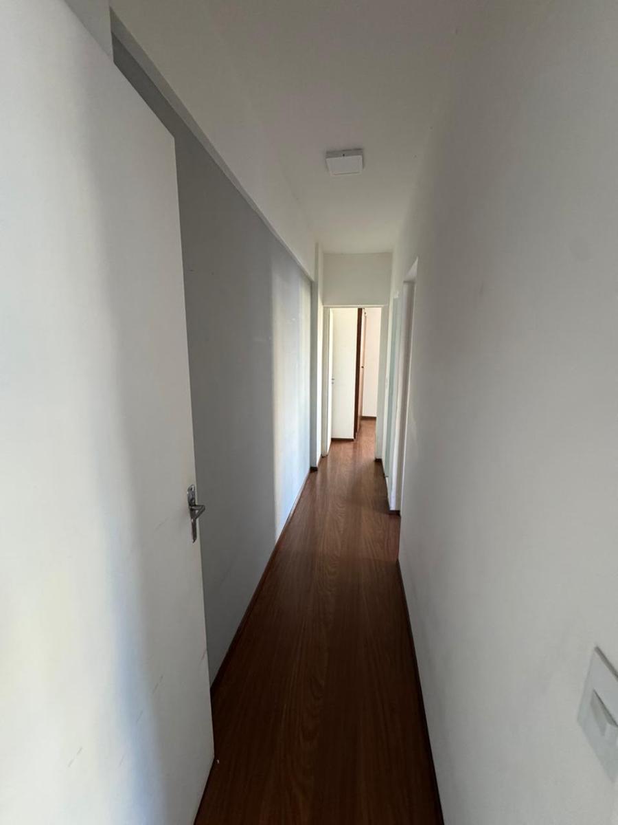 Apartamento, Sagrada Família, 2 Quartos, 1 Vaga