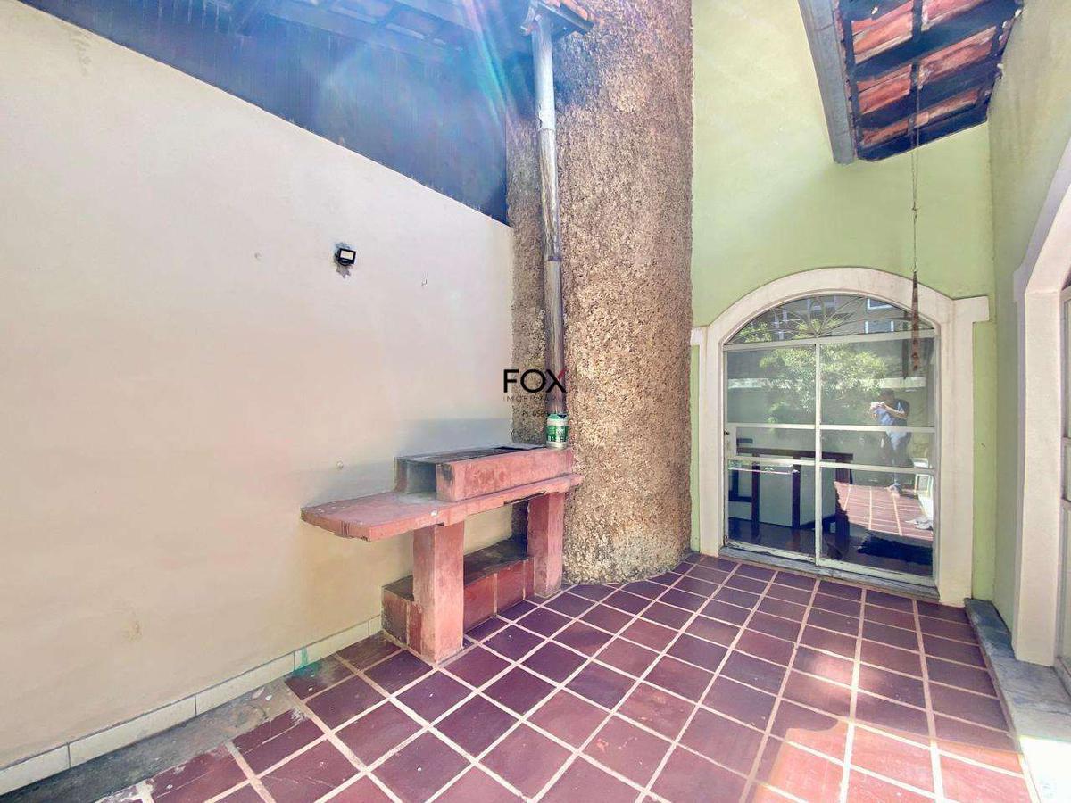 Casa, Sion, 4 Quartos, 6 Vagas, 1 Suíte