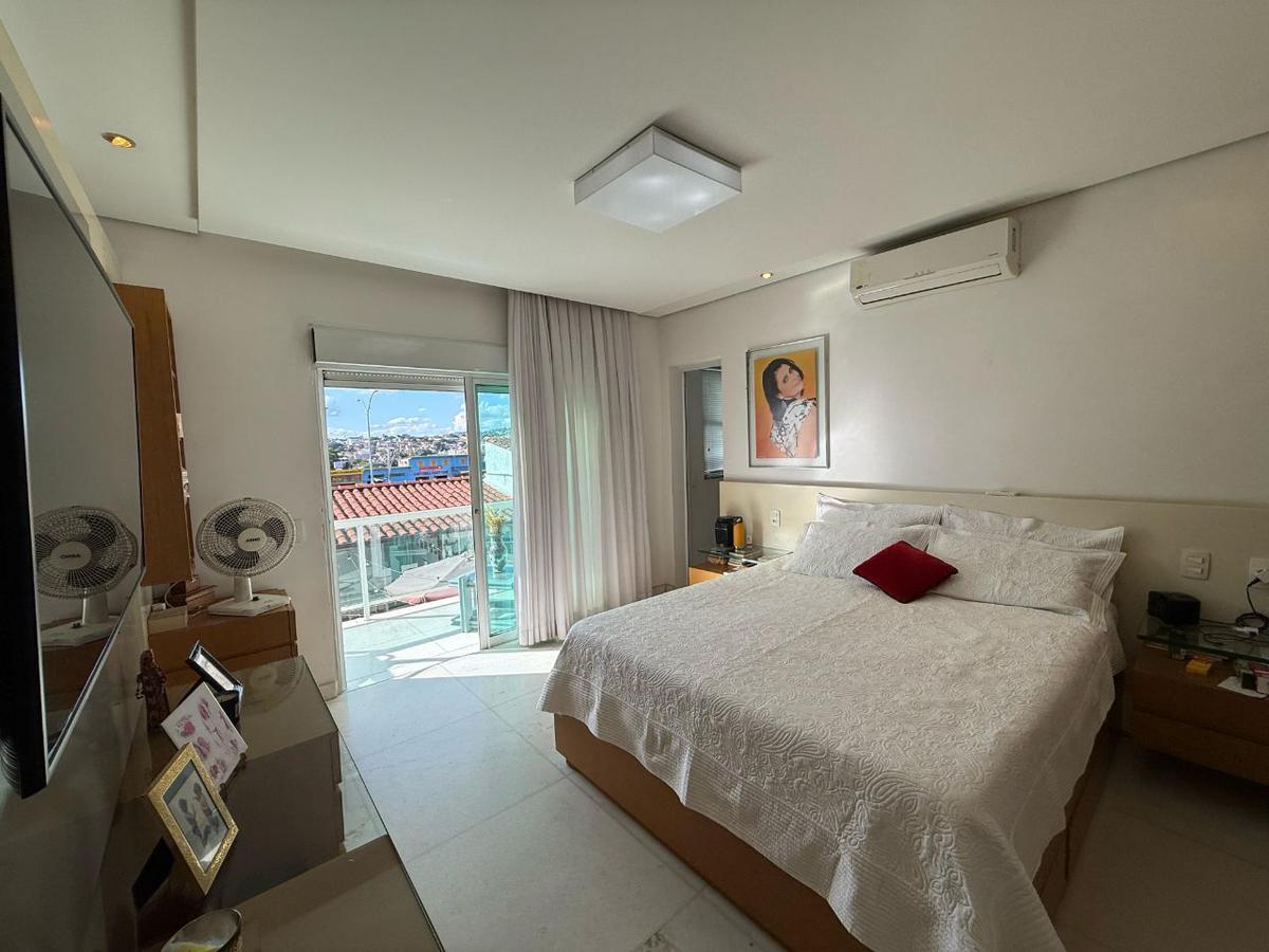 Casa, Planalto, 3 Quartos, 2 Vagas, 1 Suíte