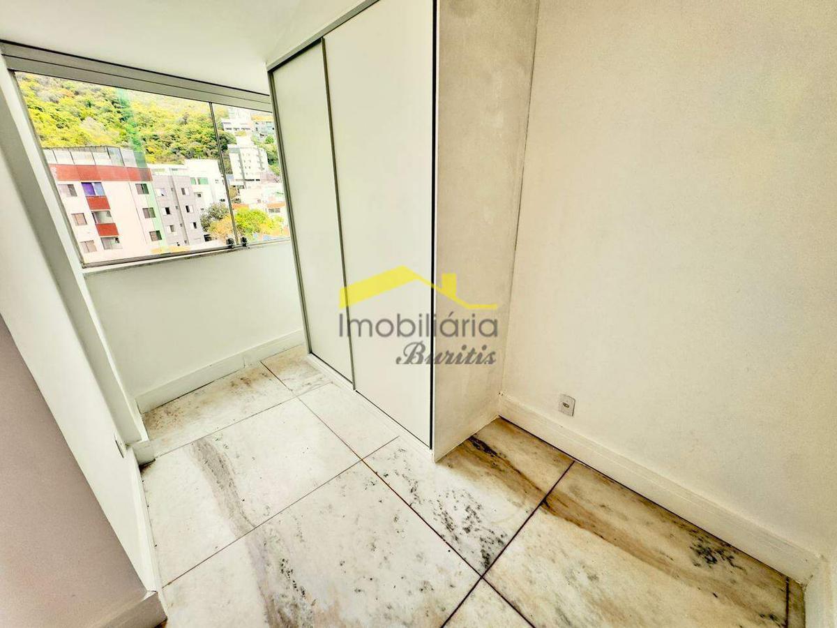 Cobertura, Buritis, 3 Quartos, 2 Vagas, 1 Suíte