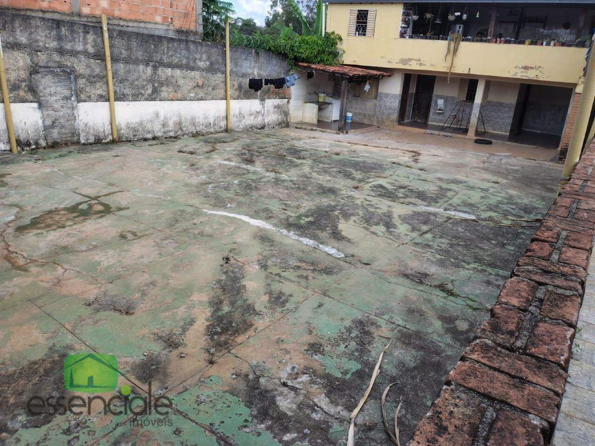 Fazenda, Vale das Acácias, 3 Quartos, 4 Vagas, 1 Suíte