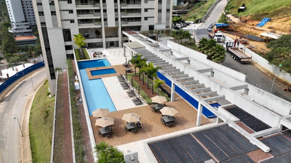 Apartamento, Vale do Sereno, 3 Quartos, 4 Vagas, 3 Suítes