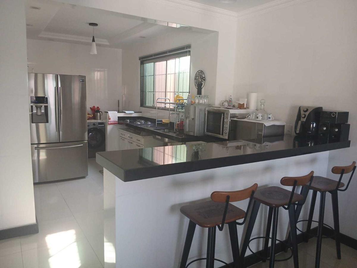 Casa, Jardim Guanabara, 3 Quartos, 10 Vagas, 1 Suíte