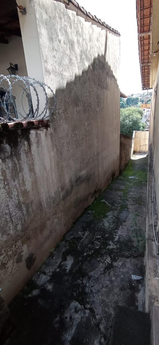 Casa, Alípio de Melo, 3 Quartos, 4 Vagas, 1 Suíte