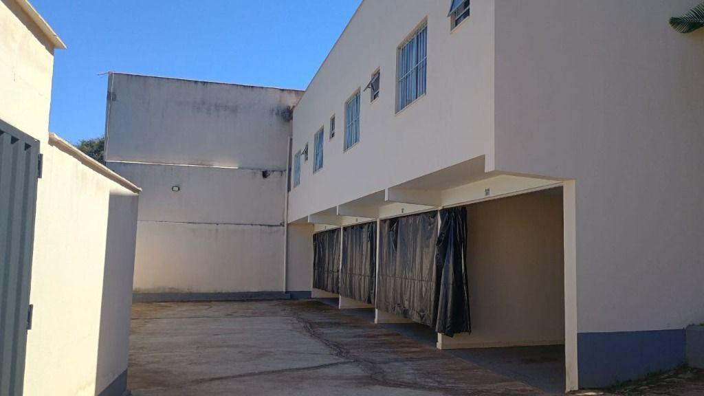 Lote, Adelmolândia, 0 Quarto, 0 Vaga