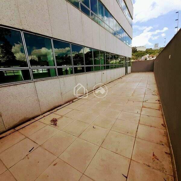 Sala, Estoril