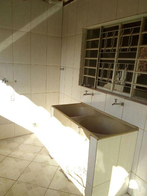 Casa, Vila Pérola, 2 Quartos, 2 Vagas, 0 Suíte