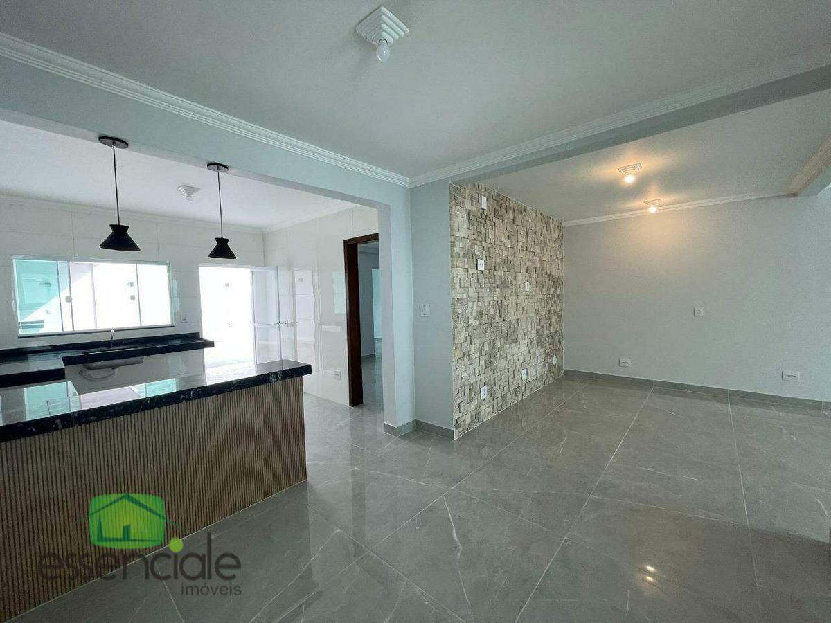 Casa, Monte Castelo, 3 Quartos, 4 Vagas, 1 Suíte