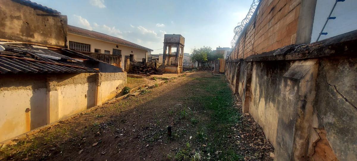 Lote, Santa Cruz, 0 Quarto, 0 Vaga