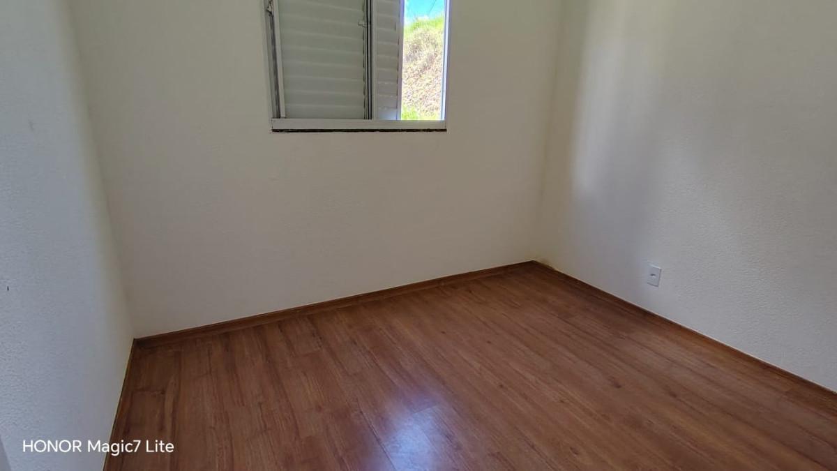 Casa, Serra Dourada, 2 Quartos, 1 Vaga