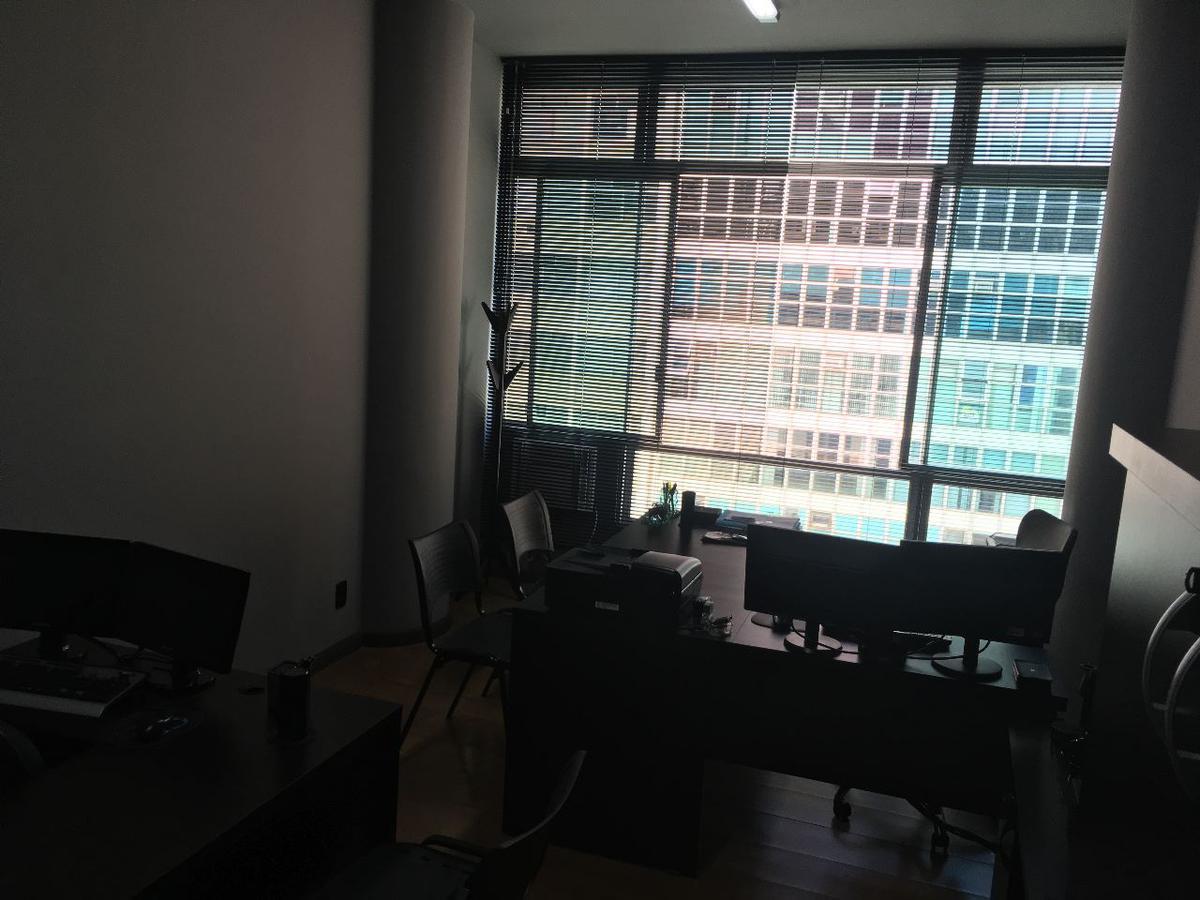 Sala, Centro, 0 Quarto, 0 Vaga