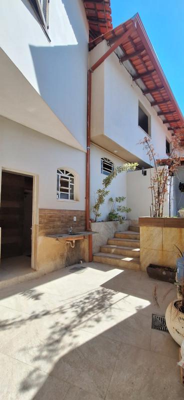 Casa, Floresta, 5 Quartos, 3 Vagas, 1 Suíte