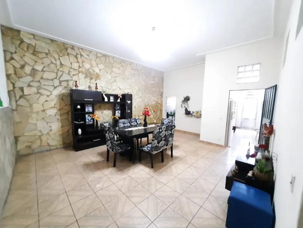 Casa, Planalto, 4 Quartos, 3 Vagas, 1 Suíte