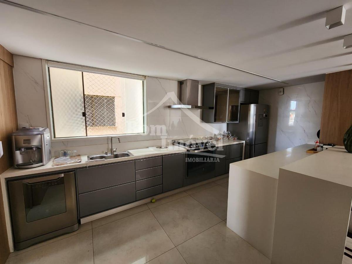 Apartamento, Centro, 0 Quarto, 0 Vaga