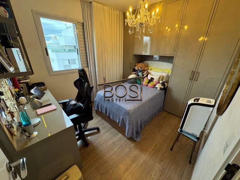 Apartamento, Ipiranga, 4 Quartos, 3 Vagas, 1 Suíte