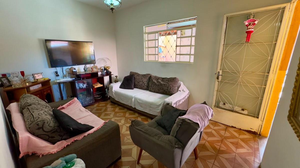 Casa, Dom Cabral, 4 Quartos, 1 Vaga