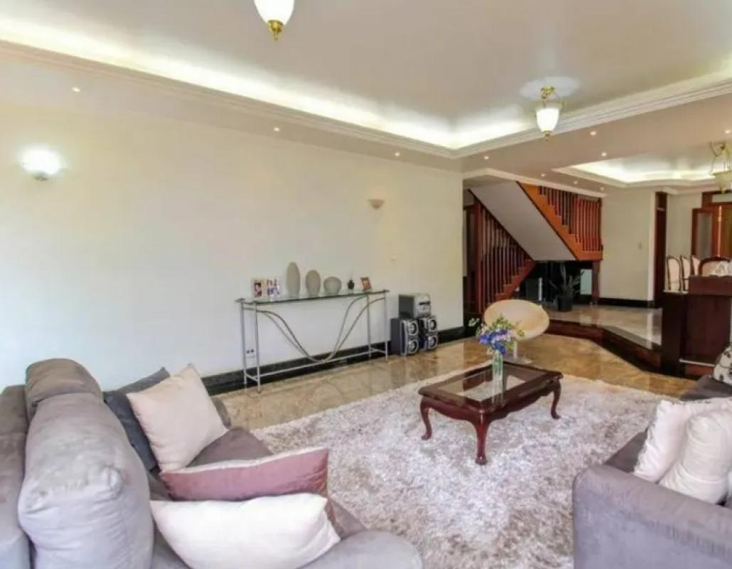 Casa, Castelo, 4 Quartos, 5 Vagas, 4 Suítes