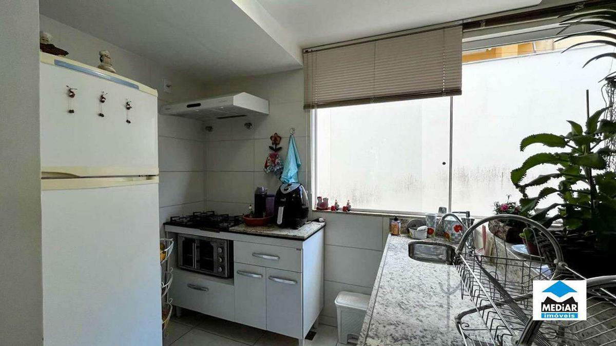 Casa, Santa Efigênia, 3 Quartos, 2 Vagas, 2 Suítes