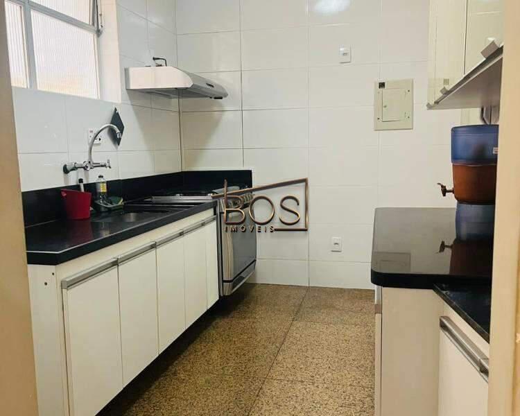 Apartamento, Funcionários, 4 Quartos, 2 Vagas, 1 Suíte