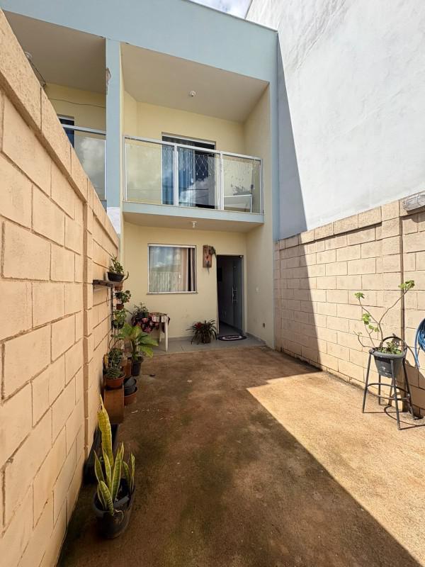 Casa, Novo Barreirinho, 2 Quartos, 1 Vaga