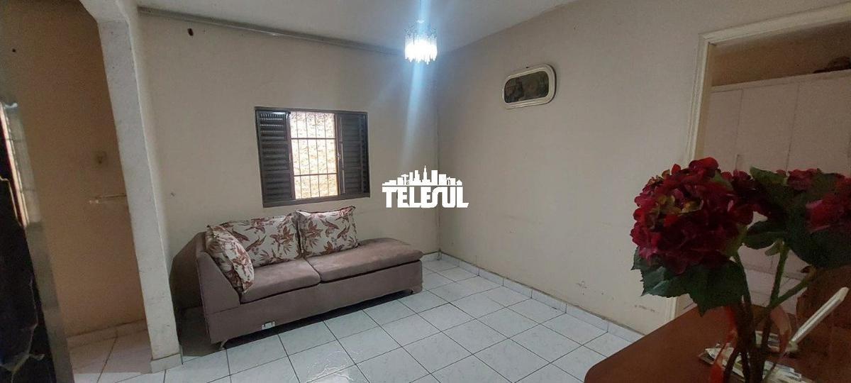 Casa, Vila São Geraldo, 4 Quartos, 1 Vaga, 1 Suíte