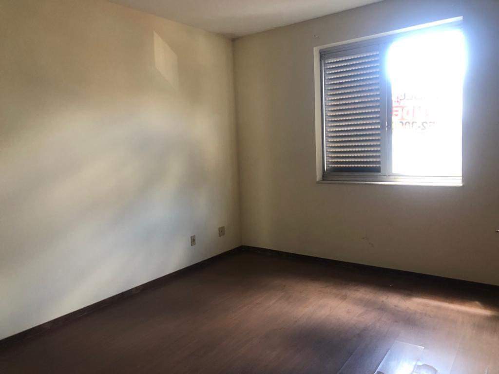Cobertura, Serra, 5 Quartos, 3 Vagas, 2 Suítes