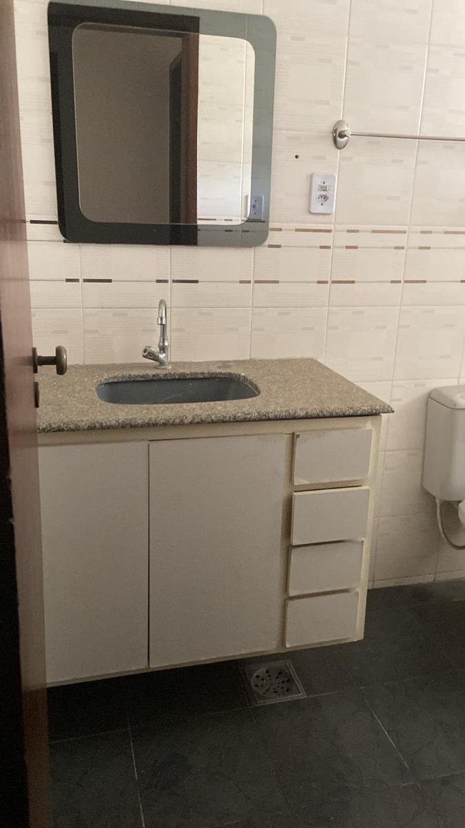 Casa, Názia I, 3 Quartos, 1 Vaga, 3 Suítes