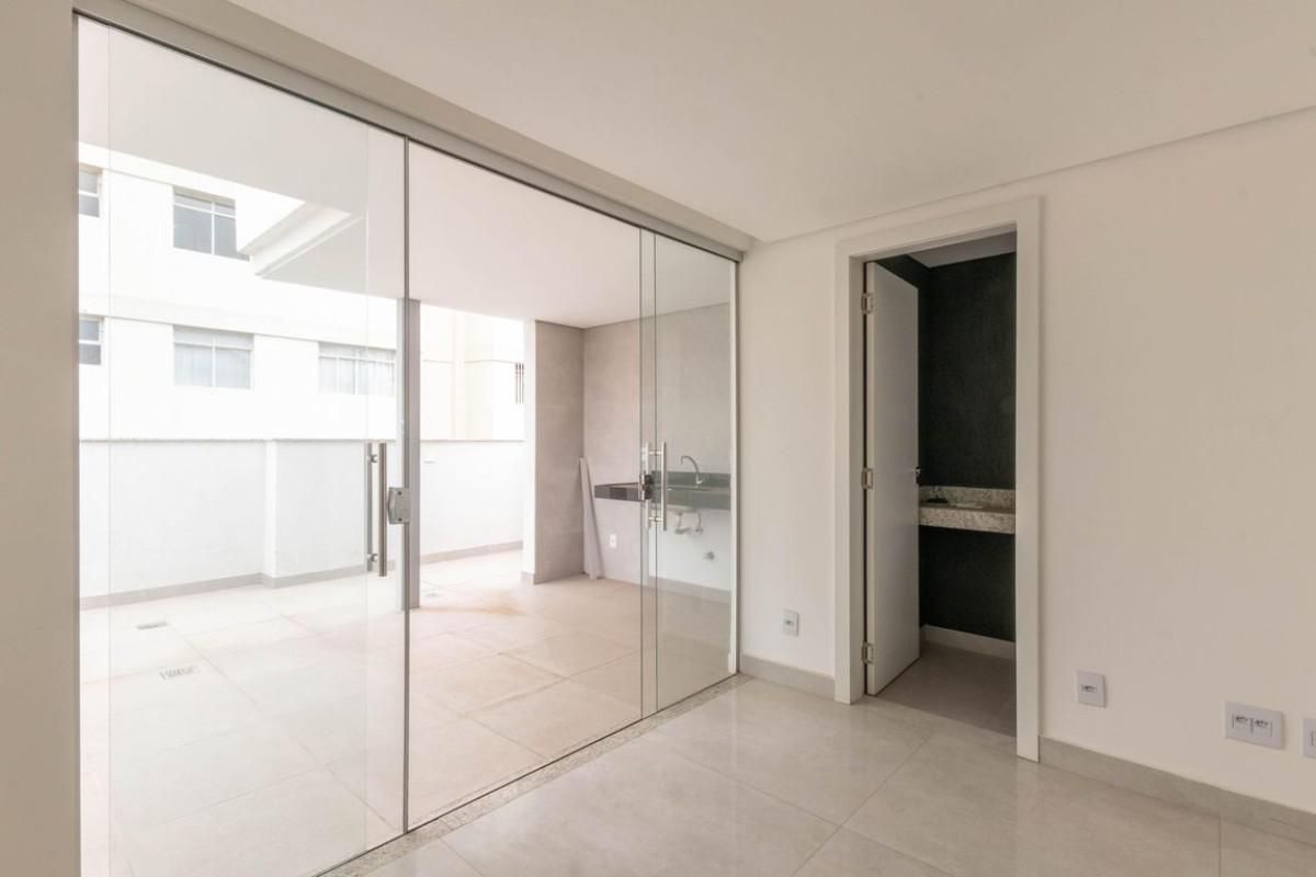 Cobertura, São Pedro, 2 Quartos, 2 Vagas, 1 Suíte