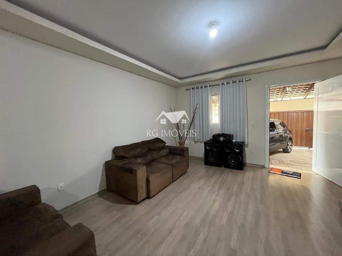 Casa, Brasil Industrial, 4 Quartos, 3 Vagas, 1 Suíte